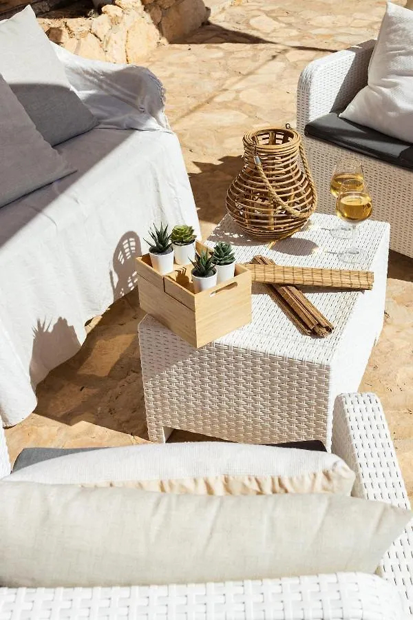 Dammusi Ziuni Aparthotel Lampedusa Italy