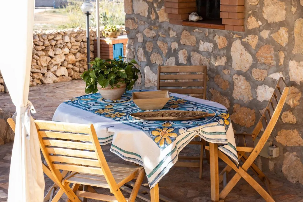 Dammusi Ziuni Aparthotel Lampedusa 0*,  Italy