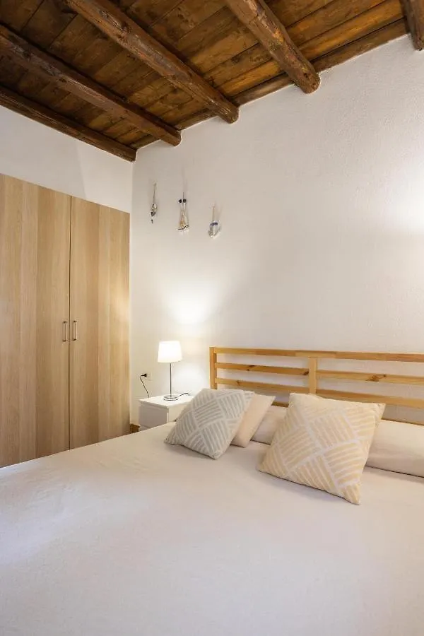 Dammusi Ziuni Aparthotel Lampedusa