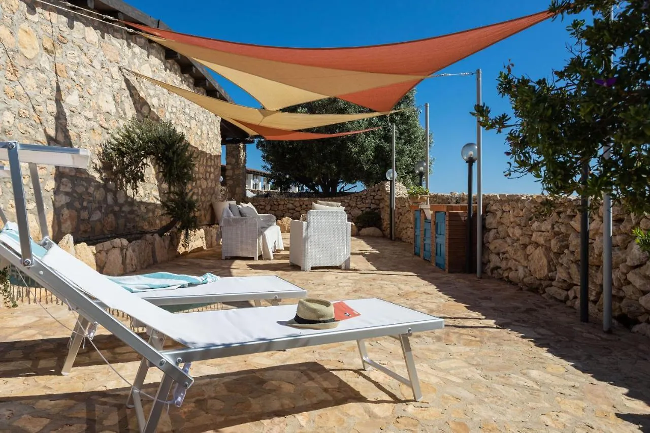 Dammusi Ziuni Aparthotel Lampedusa